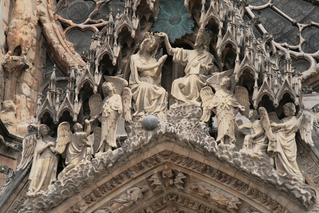 Скульптура реймского собора